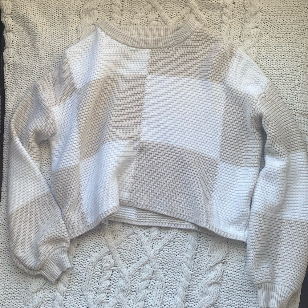moon & madison Cream and Tan Knit Sweater